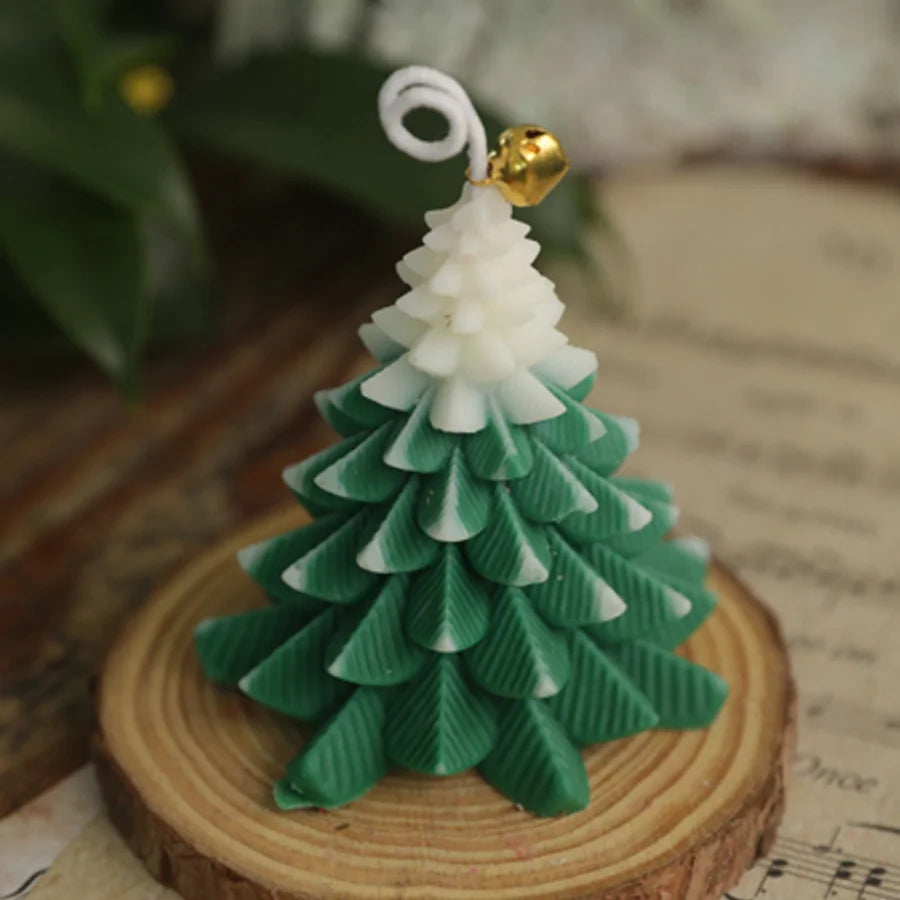 1pc Handmade Christmas Tree Soy Wax Candle with Bell Decor - 6 Hours Long Lasting, for Xmas Party Home Decor & Holiday Gift