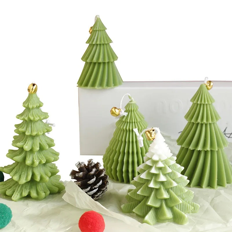 1pc Handmade Christmas Tree Soy Wax Candle with Bell Decor - 6 Hours Long Lasting, for Xmas Party Home Decor & Holiday Gift