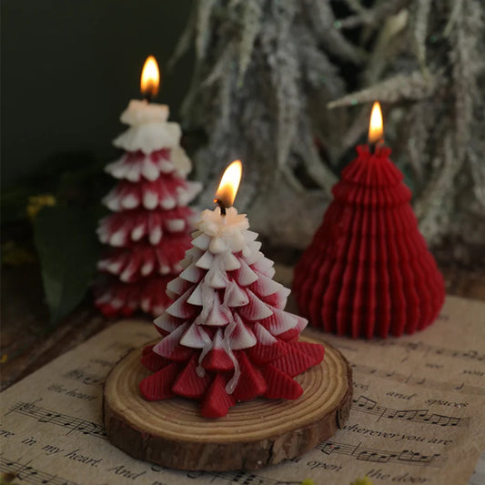 1pc Handmade Christmas Tree Soy Wax Candle with Bell Decor - 6 Hours Long Lasting,  for Xmas Party Home Decor & Holiday Gift
